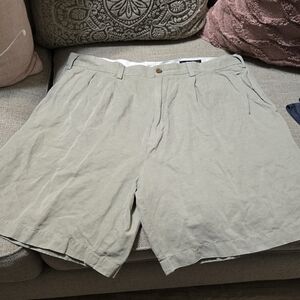 Daniel Cremieux Men's Tan Flat Front Shorts